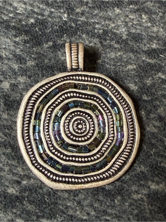 Silver Ear Ring Designs Premier Designs | Jewelry | Premier Designs Magnetic Pendant Silver ...